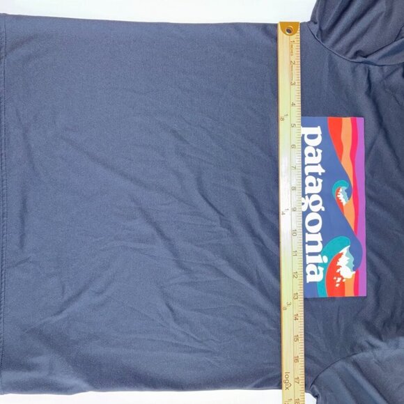 Patagonia Kids' XL (14) Long Sleeve Rashguard Capilene Performance Top - Picture 3 of 5